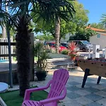 Mobil-home Avec Terrasse Pour 4 Pers. - Api-1-52-1721 * Arvert